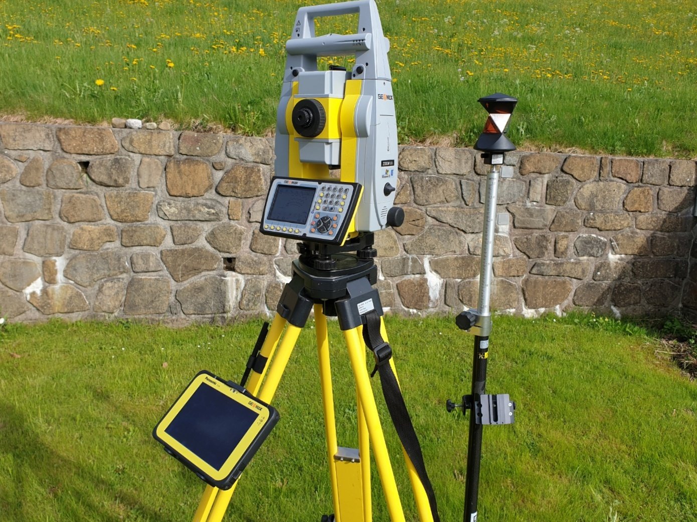 Zoom 90